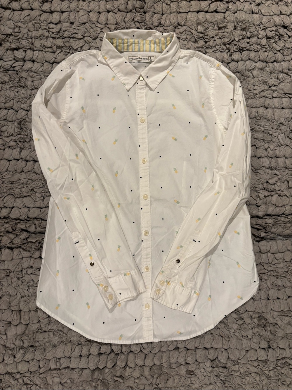 Abercrombie and Fitch Pineapple and Dot Poplin Button Front Shirt